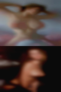 Swinger looking for sex women party around Ft.
